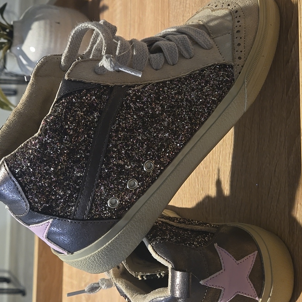 Size 8 Shu Shop High Top